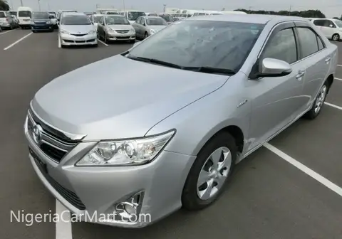 Toyota Crown Hybrid