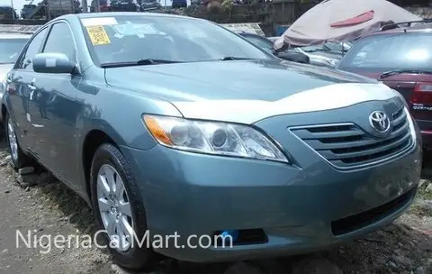 Toyota Camry FULL OPTION