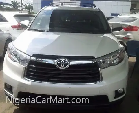 Toyota Highlander FULL OPTION