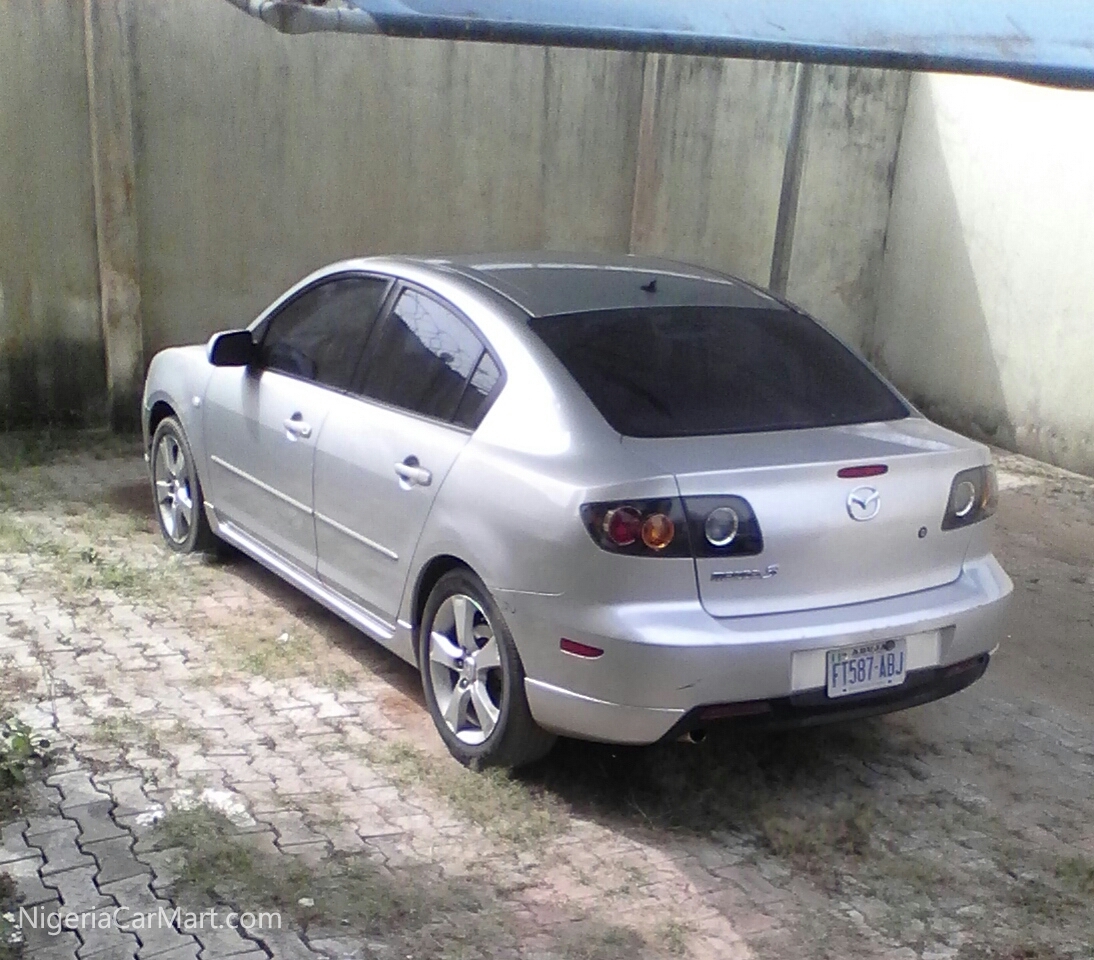 2004 Mazda 3 sport used car for sale in Lagos Nigeria