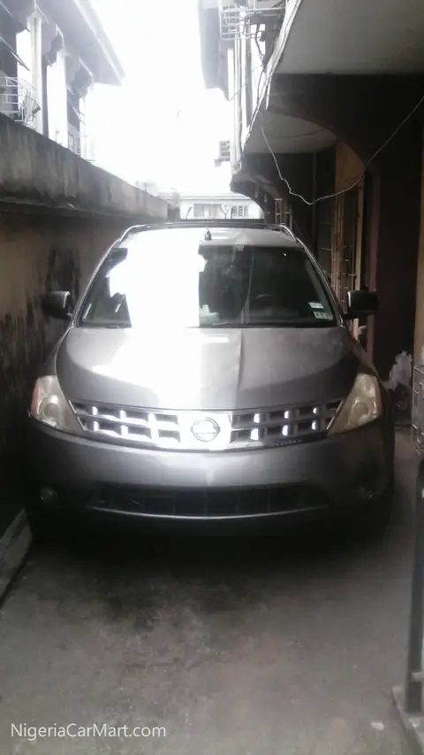 Nissan Murano SE