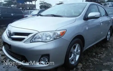 Toyota Corolla FULL OPTION