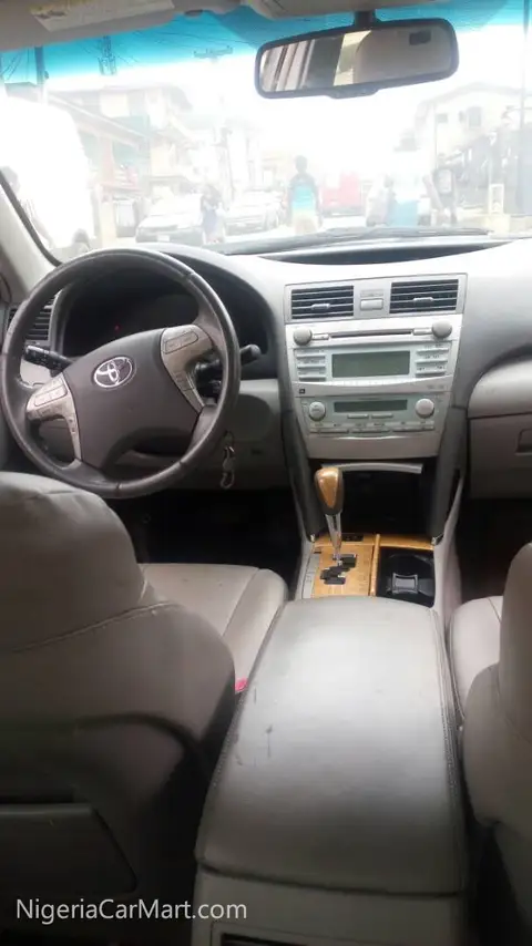 Toyota Camry XLE