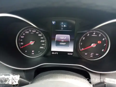 Mercedes Benz C350 luxury sedan