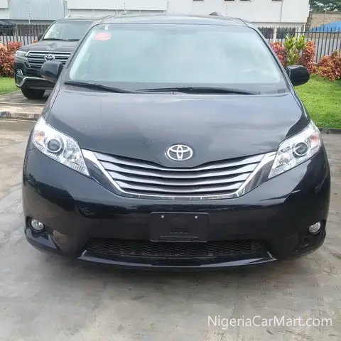 Toyota Sienna Xle