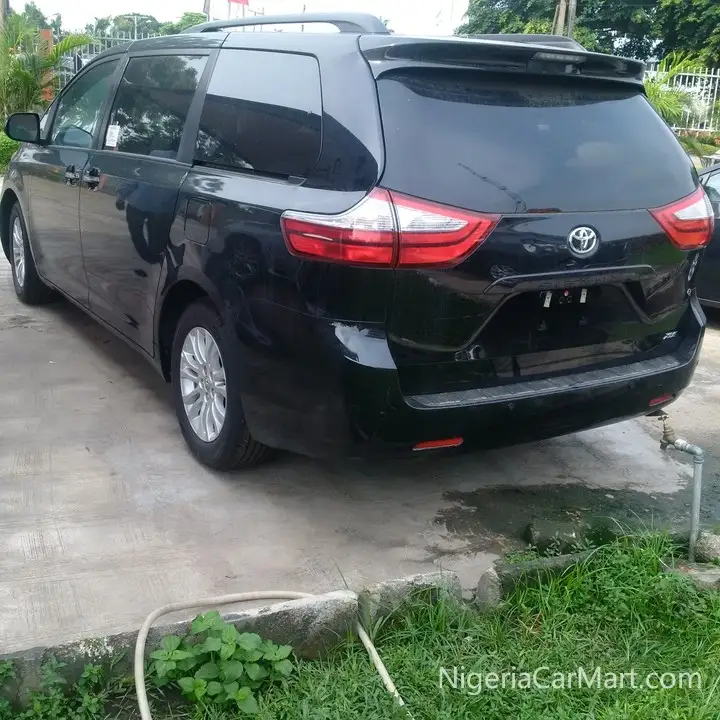 2017 Used Toyota Sienna Xle For Sale  #1