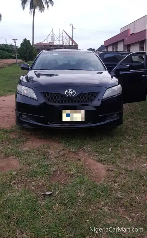 Toyota Camry 2.4 le