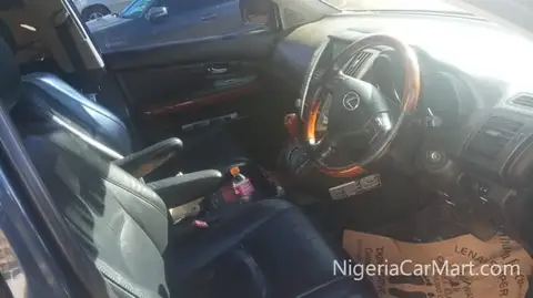 Lexus LS 460 