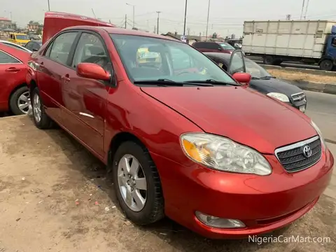 Toyota Corolla LE