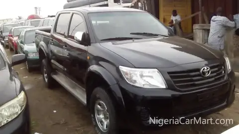 Toyota Hilux 