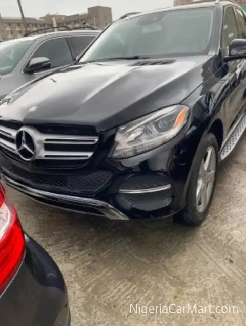 Mercedes Benz  GLE350 