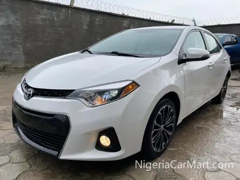 Toyota Corolla S