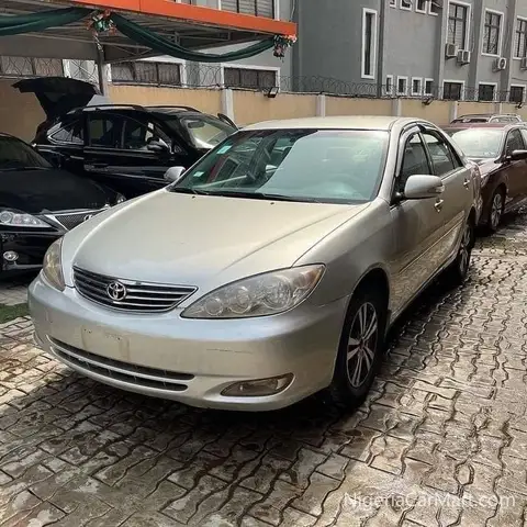 Toyota Camry Brand: Toyota Model: Camry