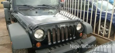 Jeep Wrangler Sahara Black