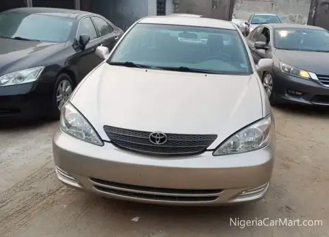 Toyota Camry Fresh Toyota Camry LE Complete Futures