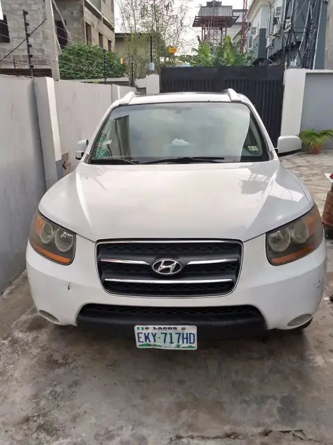 Hyundai Santa FE