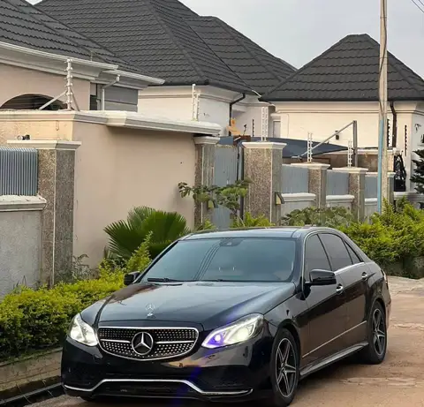 Mercedes Benz E-Class E350