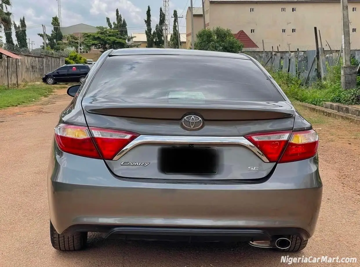 2016 Used Toyota Camry SE For Sale  #5
