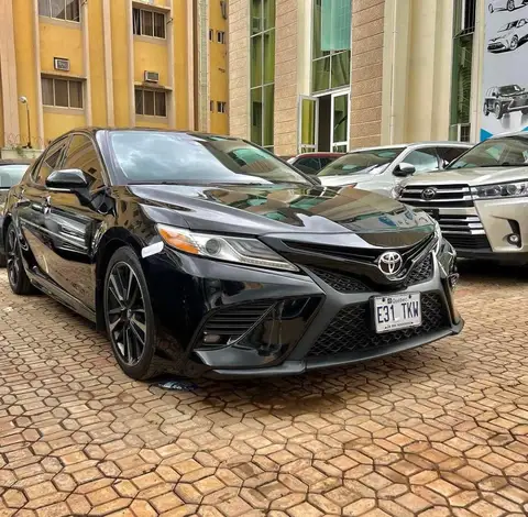 Toyota Camry XSE