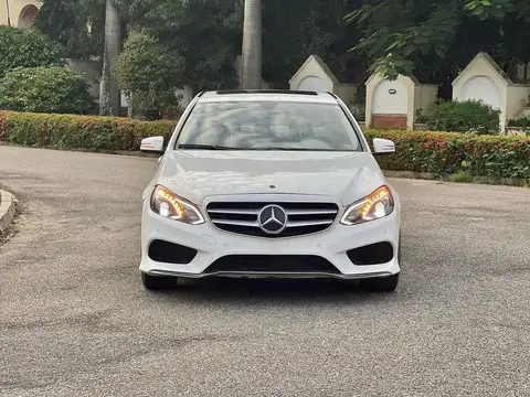 Mercedes Benz E-Class E350