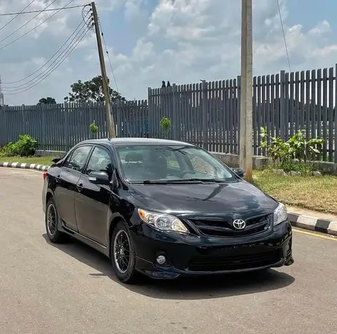 Corolla le (S)
