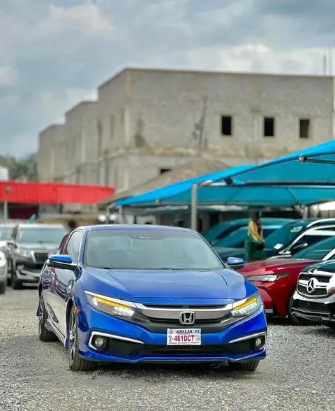 Honda Civic Touring 