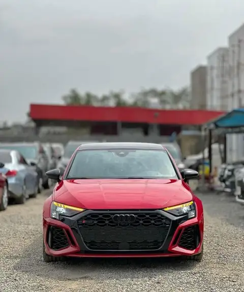 Audi RS4 RS3
