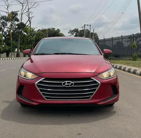 Hyundai Elantra SE