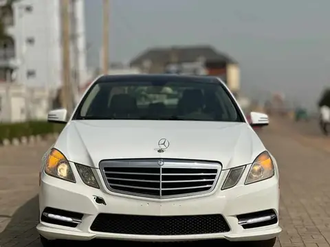 Mercedes Benz E-Class E350