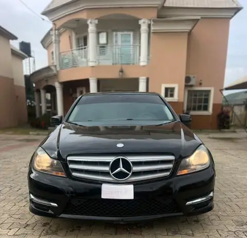 Mercedes Benz C-Class C350 C300