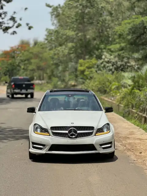 Mercedes Benz C-Class C350 C300