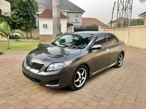 Toyota Corolla le S