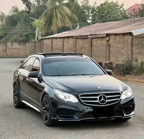 Mercedes Benz E-Class E350