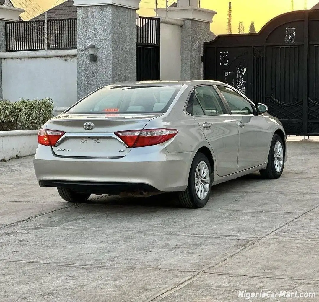 2015 Used Toyota Camry LE For Sale  #7