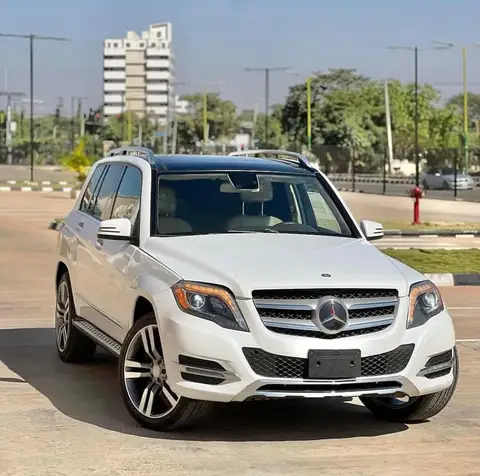 Mercedes Benz GLK-Class GLK350 Full Option 