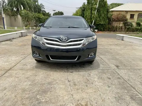 Toyota Venza Keyless 