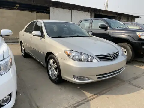 Toyota Camry Xle