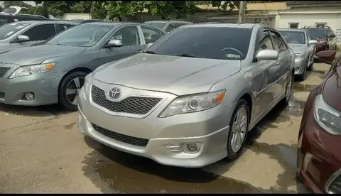 Toyota Camry Sports 