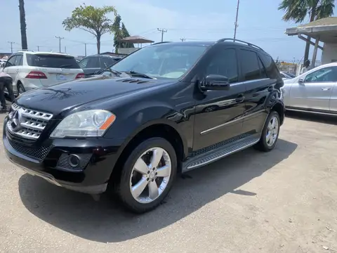 Mercedes Benz ML-Class ML350