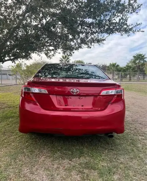 Toyota Camry 2011 ReD Toyota Camry 