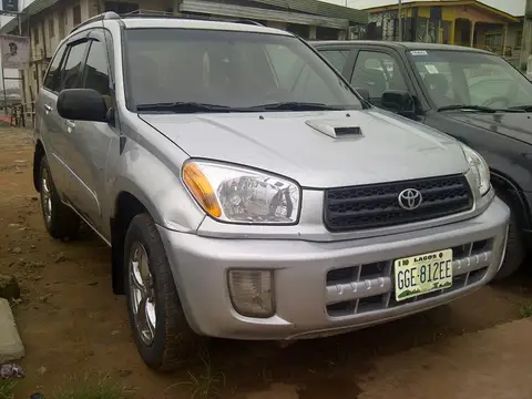 Toyota Rav4 XLE 
