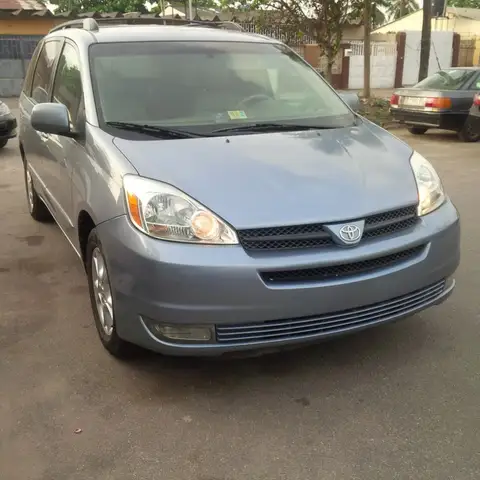 Toyota Sienna XLE