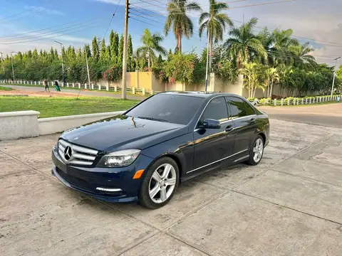Mercedes Benz C-Class C300 4Matic