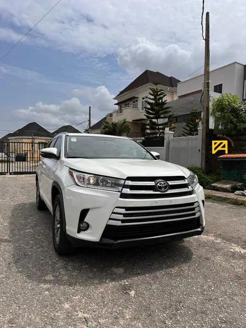Toyota Highlander XLE