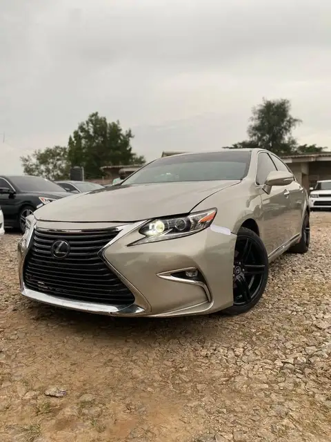 Lexus ES 350