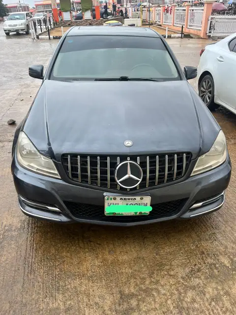 Mercedes Benz C-Class C250