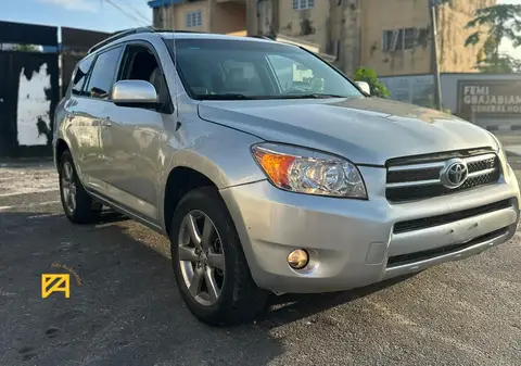 Toyota Rav4 Premium 