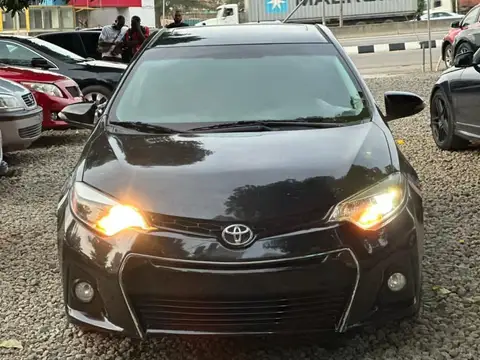 Toyota Corolla S