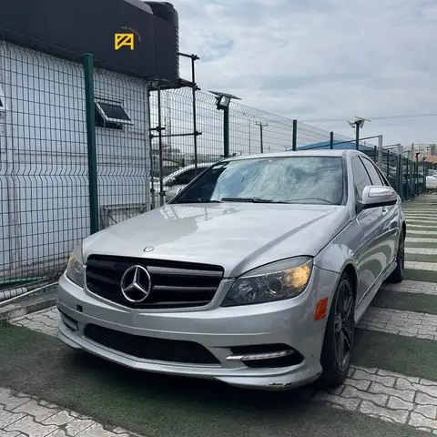 Mercedes Benz C-Class C350