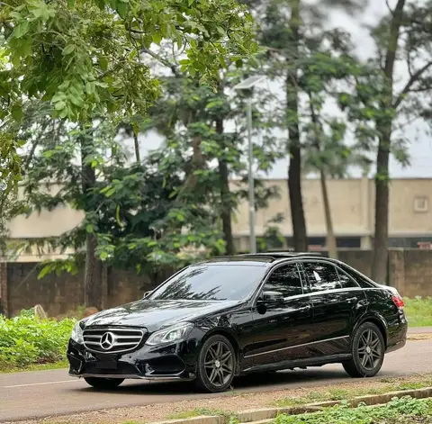 Mercedes Benz E-Class E350